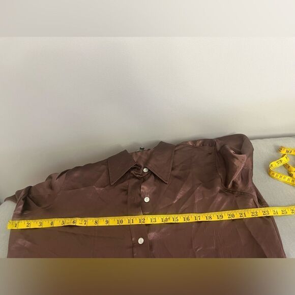 Rails Andrea Satin Shirt NWT Size L - Picture 9 of 10